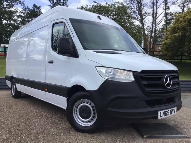 Mercedes-Benz Sprinter 3.5T H2 Van - 2019 69 White