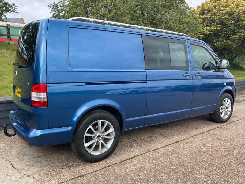 Volkswagen Transporter 2.0 Tdi Bluemotion Tech 140Ps Highline Kombi Van Blue #4