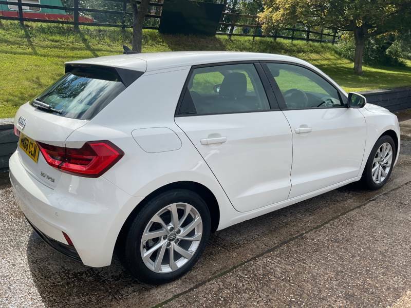 Audi A1 30 Tfsi Sport White #4