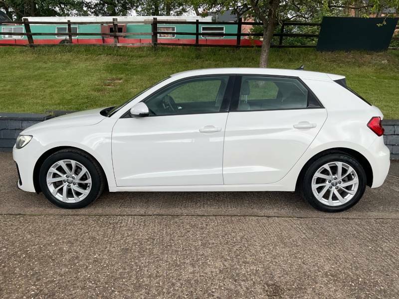 Audi A1 30 Tfsi Sport White #6