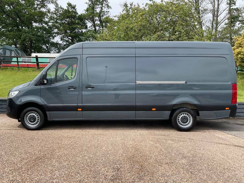 Mercedes-Benz Sprinter 3.5T H2 Progressive Van Grey #6