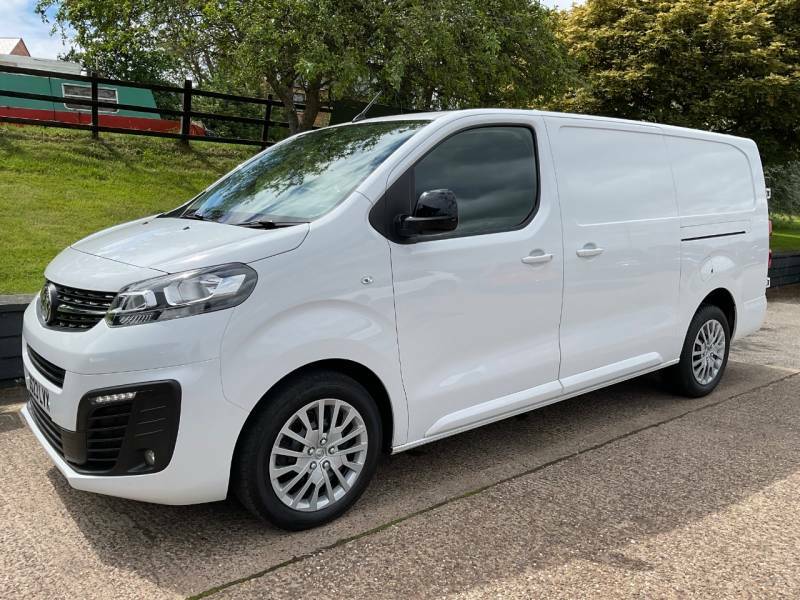 Vauxhall Vivaro 2900 1.5D 100Ps Pro H1 Van White #5