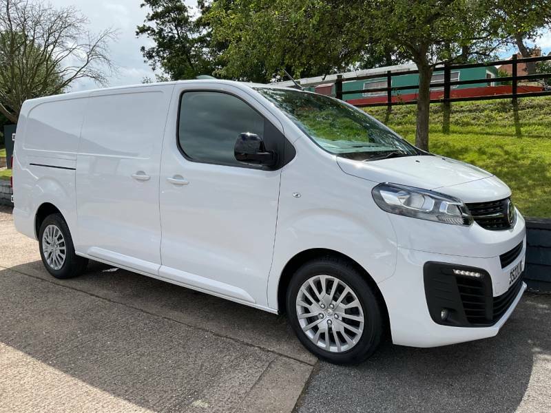 Vauxhall Vivaro 2900 1.5D 100Ps Pro H1 Van White #2