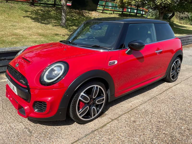 Mini Hatch 2.0 John Cooper Works II 8 Speed - 2020 WG20LWL Red #5