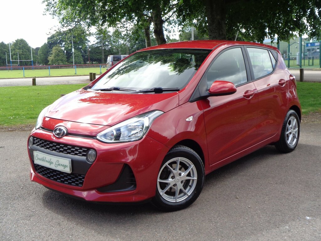 Hyundai I10 1.0 Se 5-Door SN17PGO Red #2