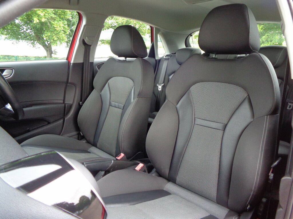 Audi A1 1.0 Sportback Tfsi Sport 93 Bhp Blue #11