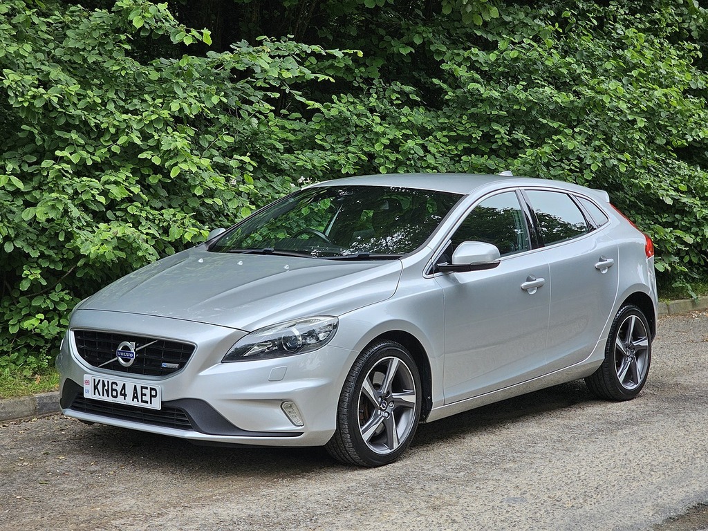 Volvo V40 D4 R-design Lux Nav Silver #4