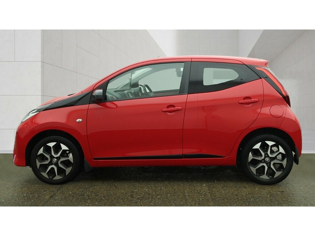 Toyota Aygo Vvt-i X-trend Red #5