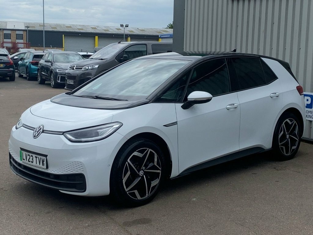 Volkswagen ID.3 2023 Pro S 77Kwh Tour Hatchback LV23TVW White #3