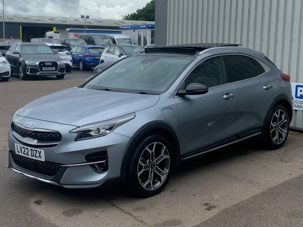 Kia Xceed 2022 1.6 Gdi 8.9Kwh 4 Suv Plug-in Hybri LV22DZX Silver #2
