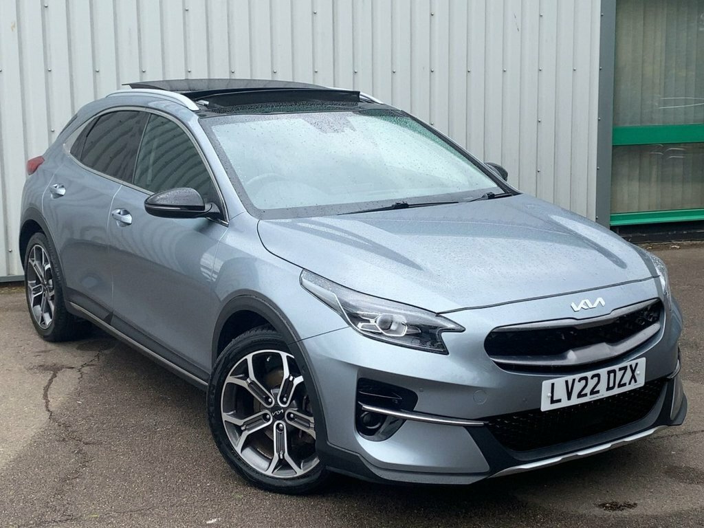 Kia Xceed 2022 1.6 Gdi 8.9Kwh 4 Suv Plug-in Hybri Silver