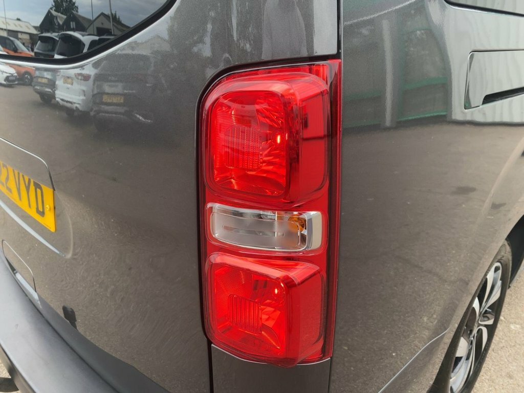 Citroen SpaceTourer Mpv Blue #15