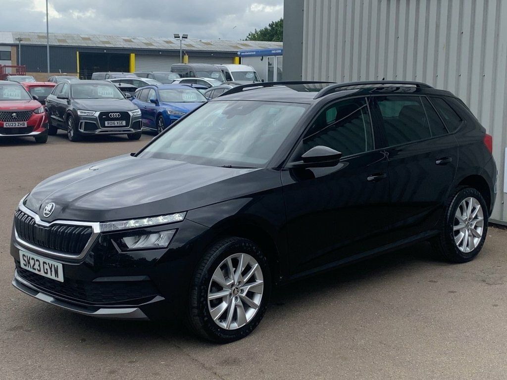 Skoda Kamiq 2023 1.0 Tsi Se Drive Suv Euro 6 SK23GYW Black #3