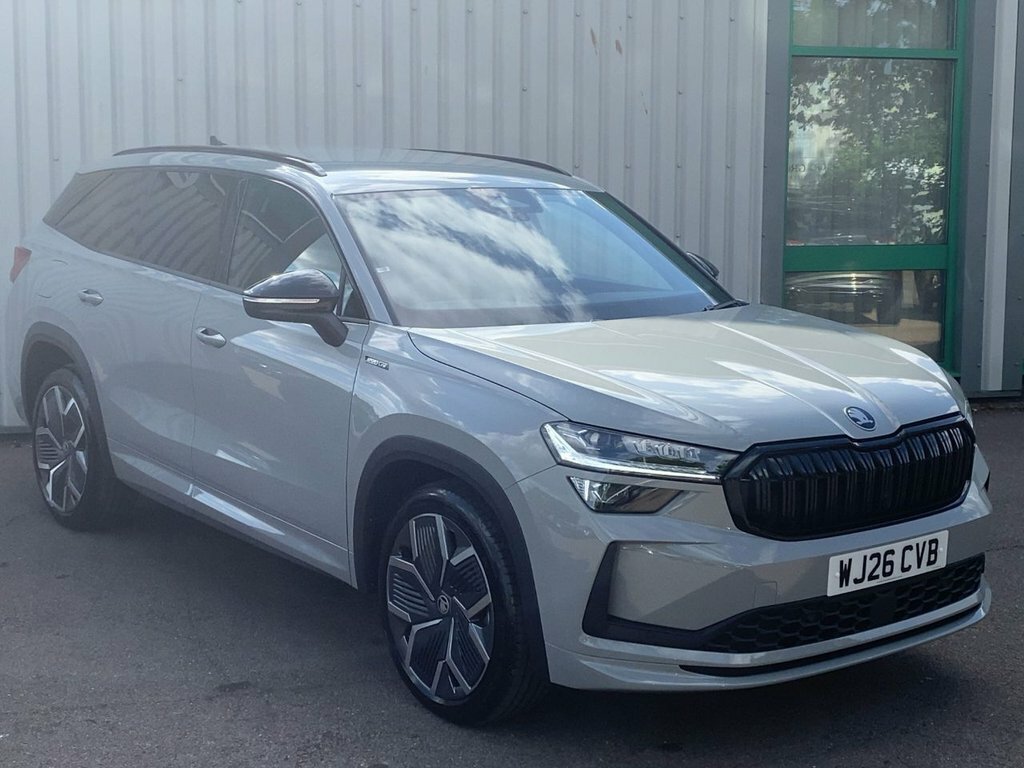Skoda Kodiaq 2026 1.5 Tsi Iv 25.7Kwh Sportline Suv P WJ26CVB Grey #4