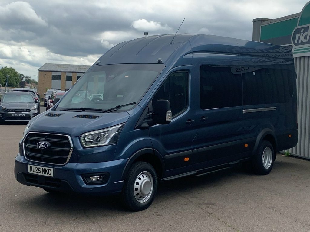 Ford Transit Custom 2025 2.0 460 Ecoblue Limited Minibus Double Cab ML25WKC Blue #3