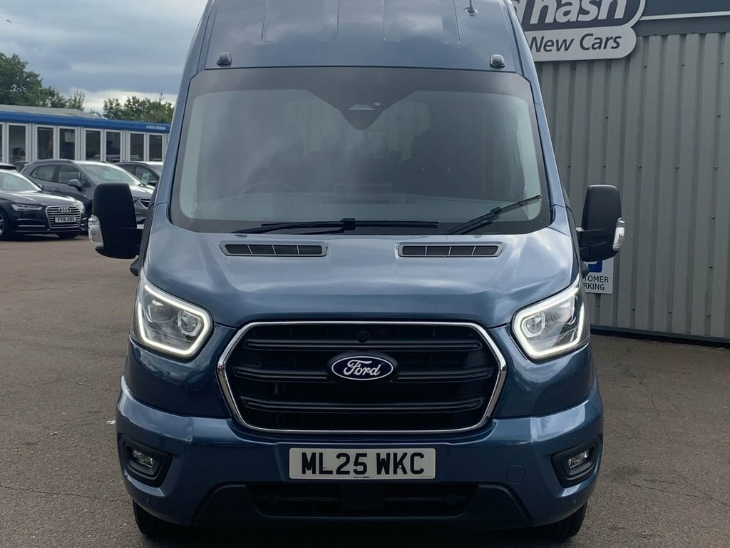 Ford Transit Custom 2025 2.0 460 Ecoblue Limited Minibus Double Cab ML25WKC Blue #2