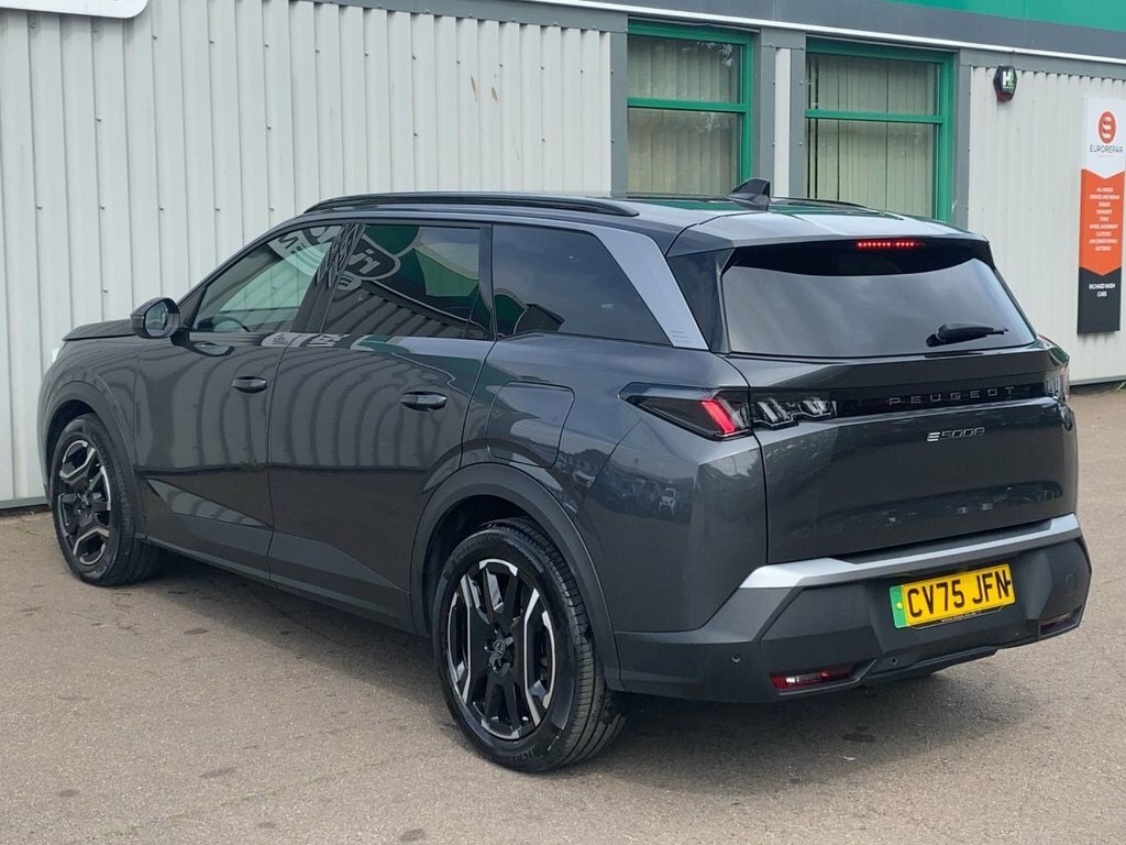 Peugeot 5008 2025 73Kwh Allure Suv 210 Ps Grey #5