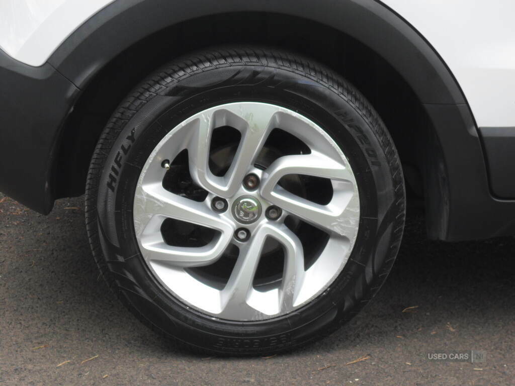 Vauxhall Crossland X 1.6 Turbo D Ecotec Tech Line Nav Start Stop White #5