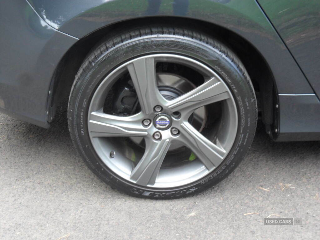Volvo V60 D2 115 R Design Grey #5