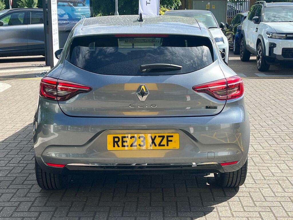 Renault Clio Hatchback Techno Grey #4