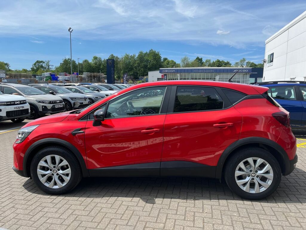 Renault Captur Hatchback Iconic BK71AOZ Red #6