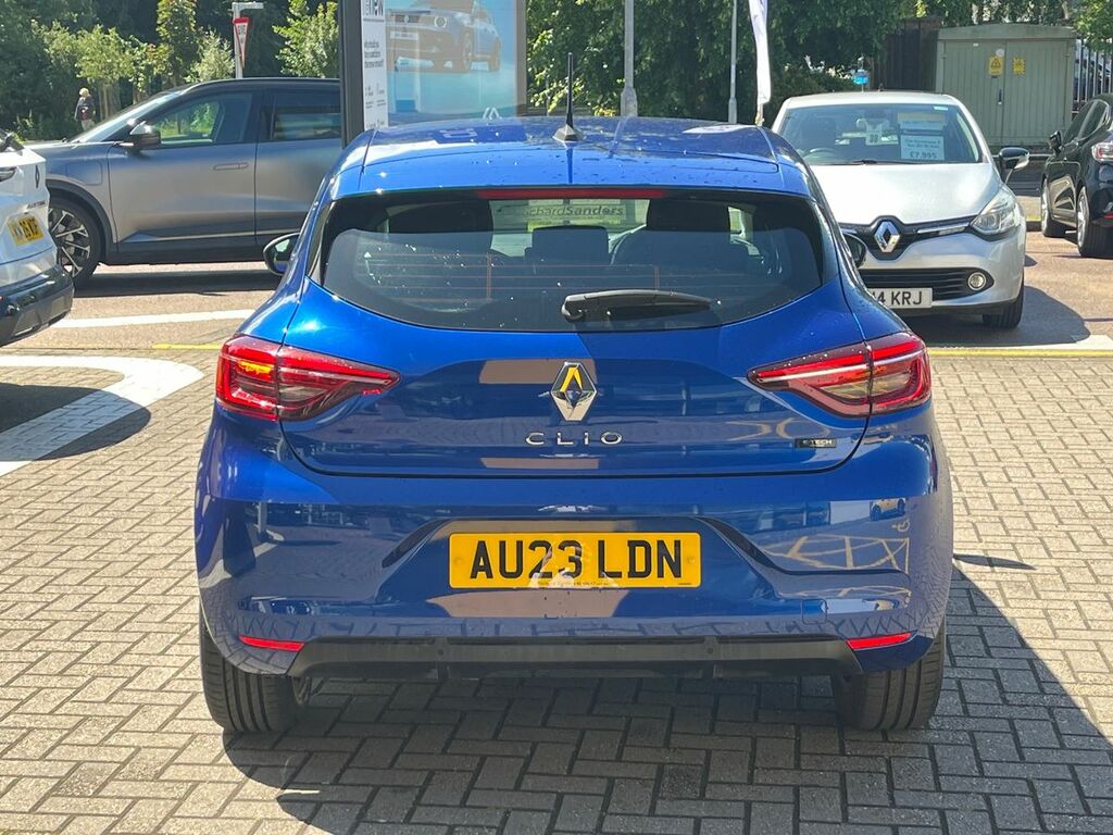 Renault Clio Hatchback Evolution Blue #4