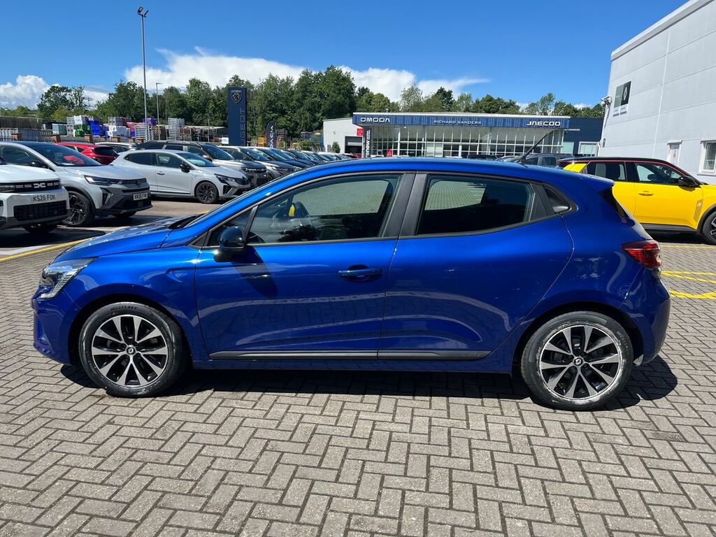 Renault Clio Hatchback Evolution Blue #6