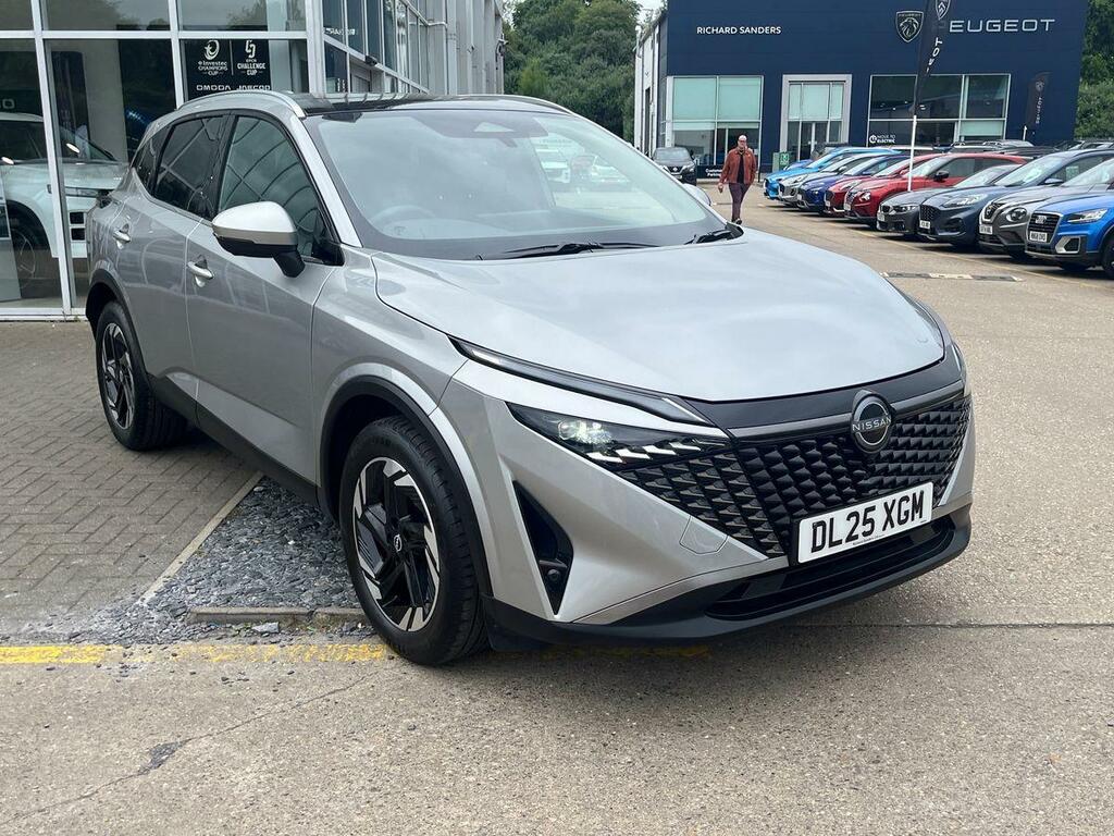 Nissan Qashqai 1.3 Dig-t Mhev N-connecta Suv Hybrid Ma Silver