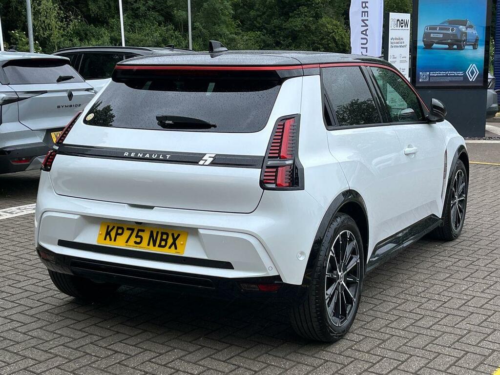 Renault 5 E-Tech E-tech Hatchback Iconic Five White #3