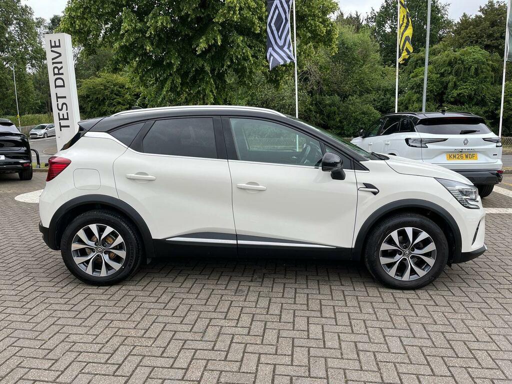 Renault Captur Hatchback S Edition White #2