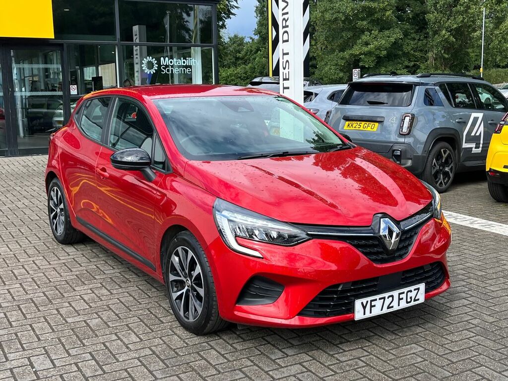 Renault Clio Hatchback Evolution Red