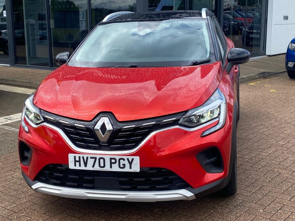 Renault Captur Hatchback Iconic 