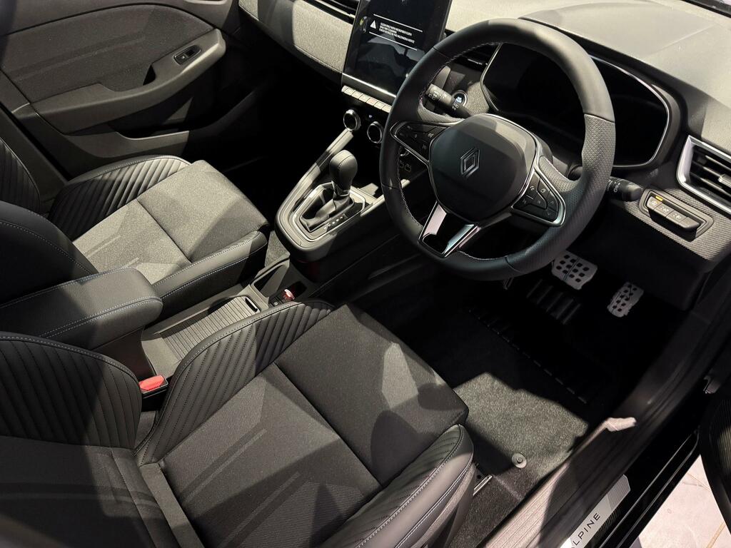 Renault Clio Techno Esprit Alpine Black #4