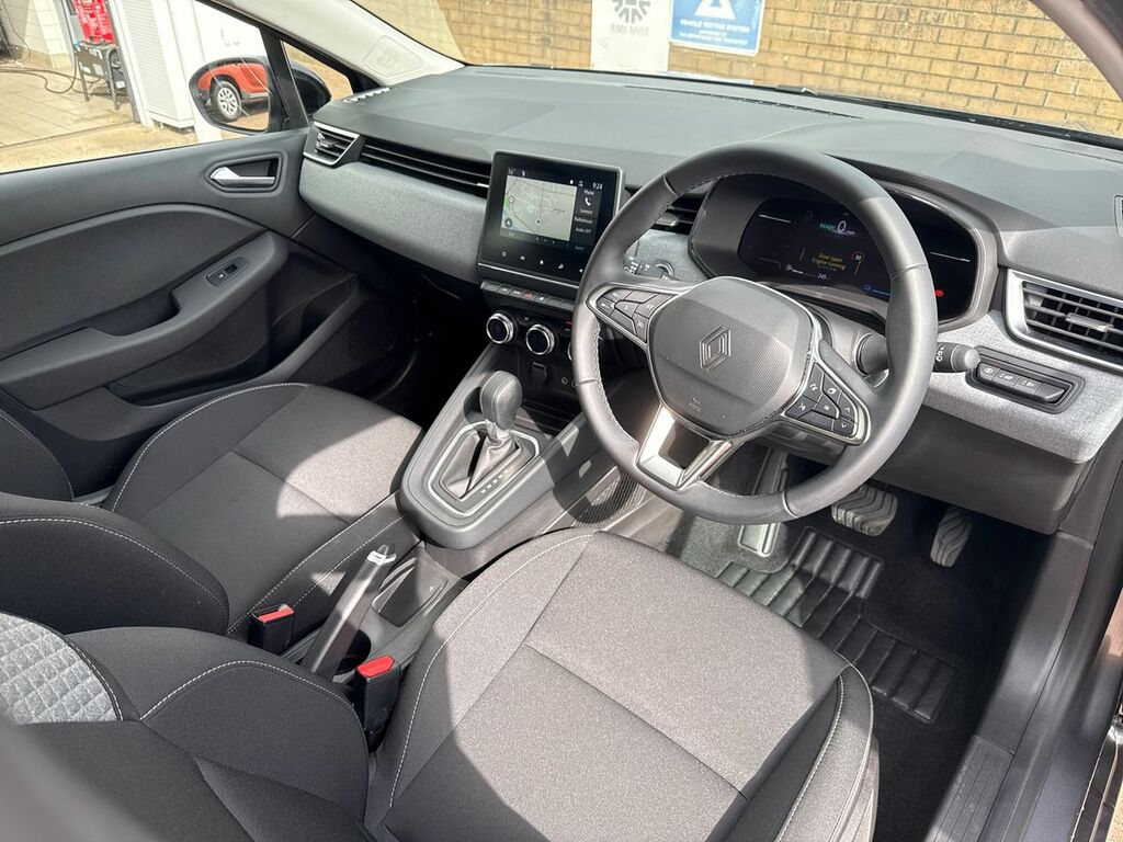 Renault Clio 1.6 E-tech Full Hybrid 145 Techno Black #10