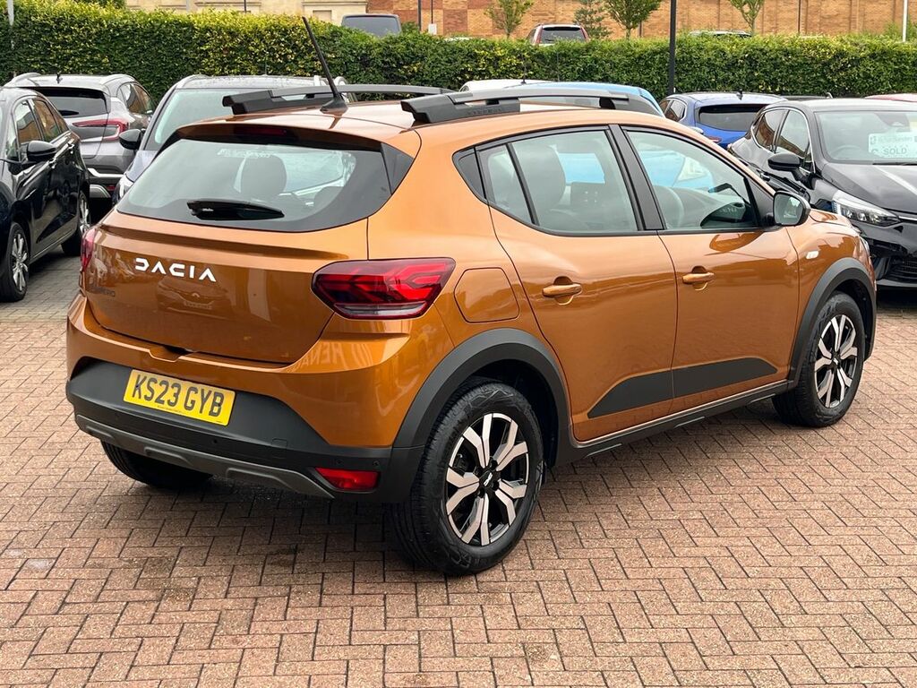Dacia Sandero Stepway Hatchback Journey  #3