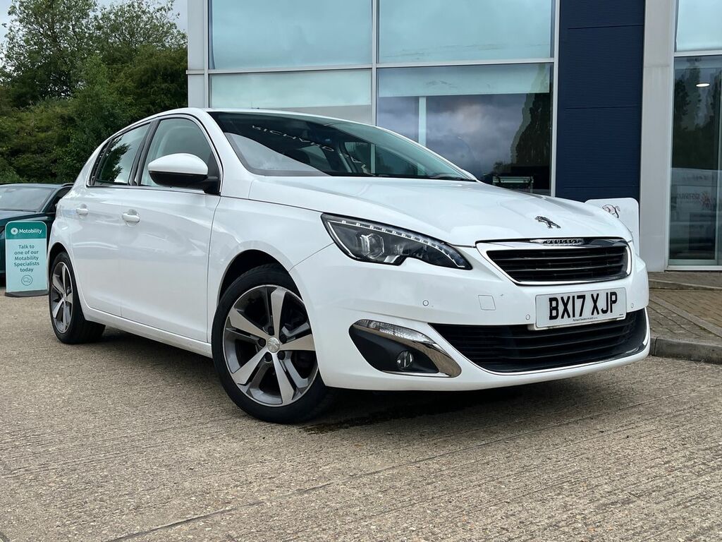 Peugeot 308 1.2 Puretech Allure Hatchback Eu White