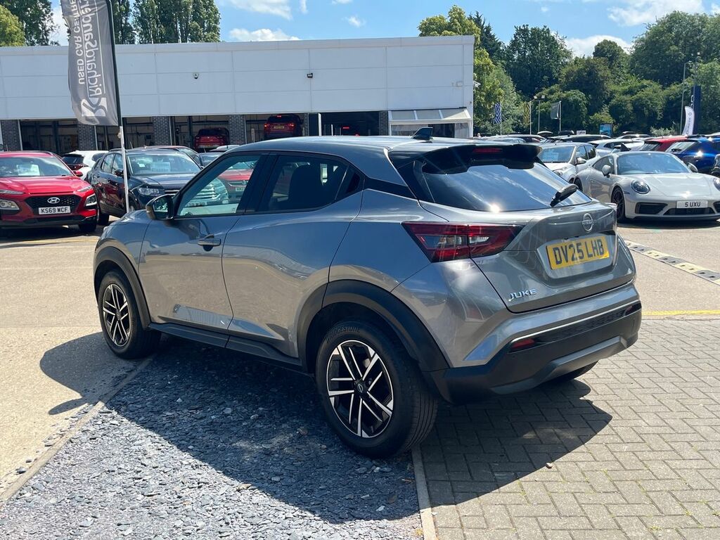 Nissan Juke 1.0 Dig-t N-connecta Suv Euro 6 DV25LHB Grey #5