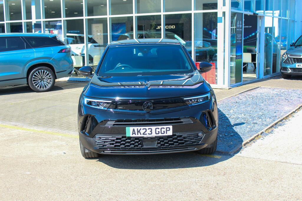 Vauxhall Mokka-e 50Kwh Ultimate Suv 136 Ps Black #2