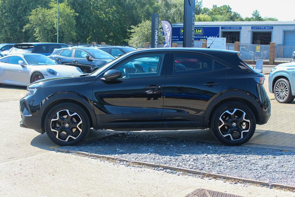 Vauxhall Mokka-e 50Kwh Ultimate Suv 136 Ps Black #4