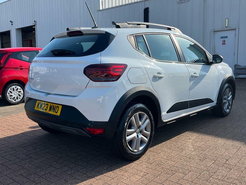 Dacia Sandero Stepway Hatchback Expression KW23WNO #3
