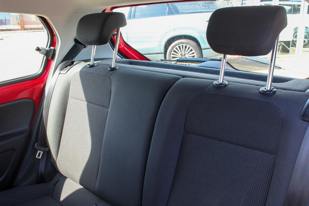 Volkswagen Up 1.0 Up By Beats Black #16