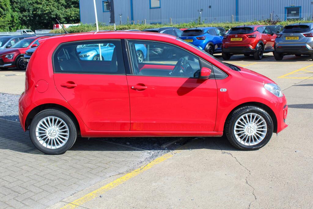 Volkswagen Up 1.0 Up By Beats Black #8