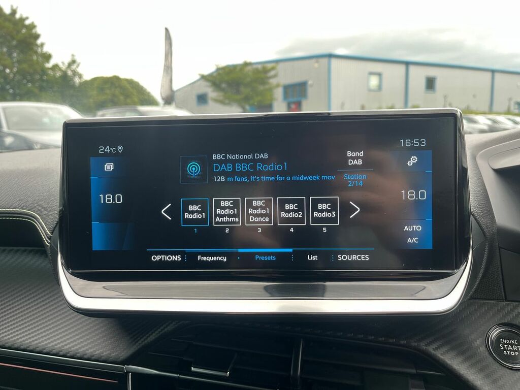 Peugeot 2008 1.2 Puretech 130 Gt Premium Grey #28