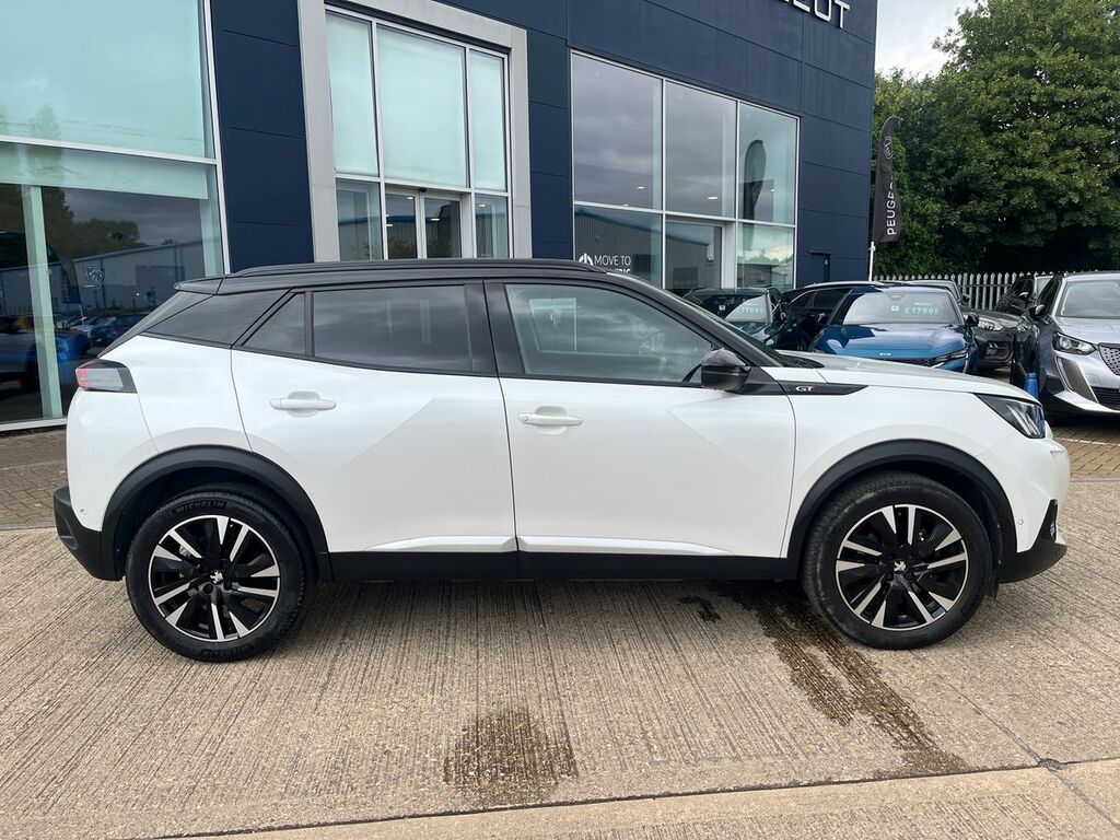 Peugeot 2008 1.2 Puretech Gt Premium Suv Eat Euro 6 White #2