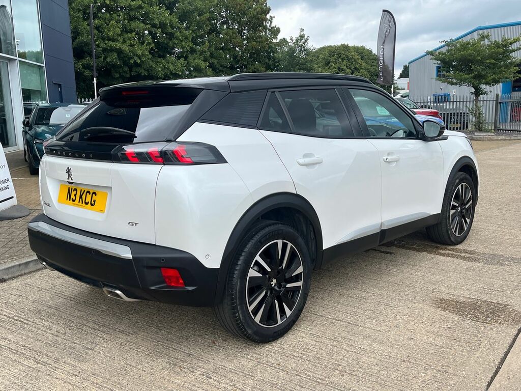 Peugeot 2008 1.2 Puretech Gt Premium Suv Eat Euro 6 White #3