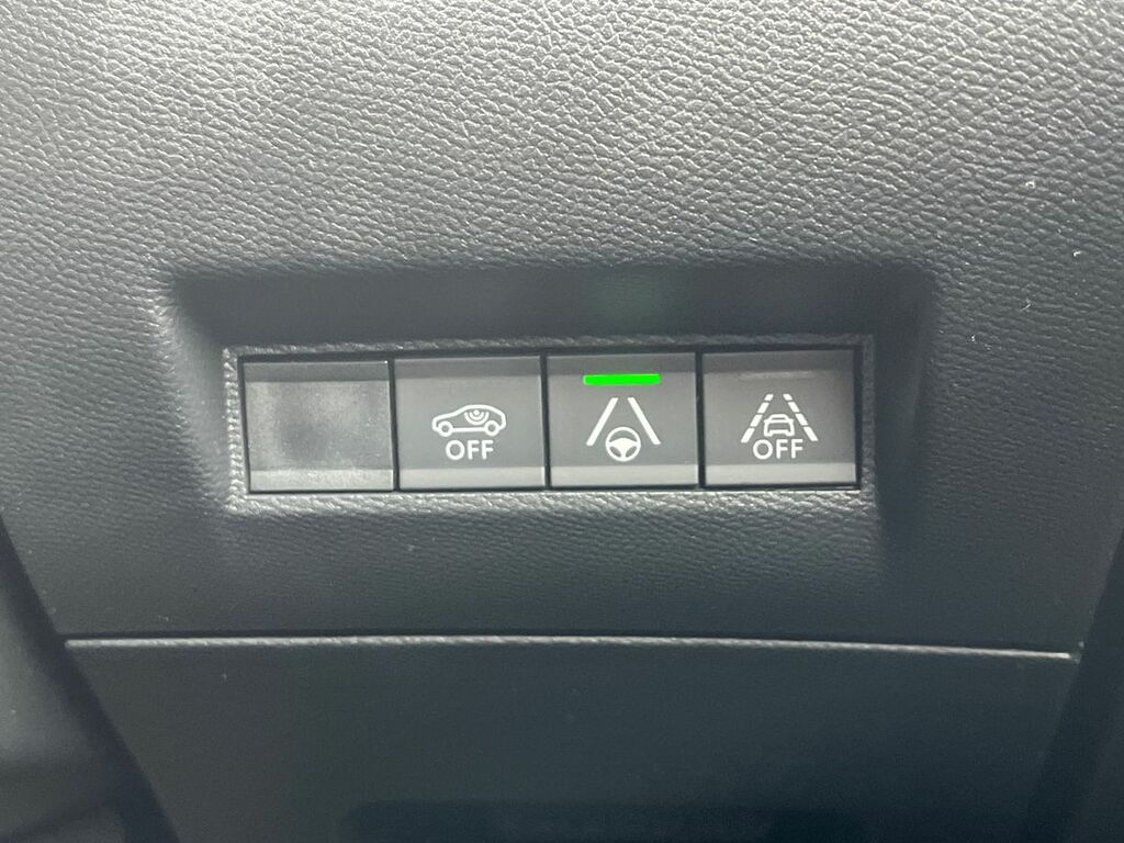Peugeot 2008 1.2 Puretech 130 Gt Premium Grey #24