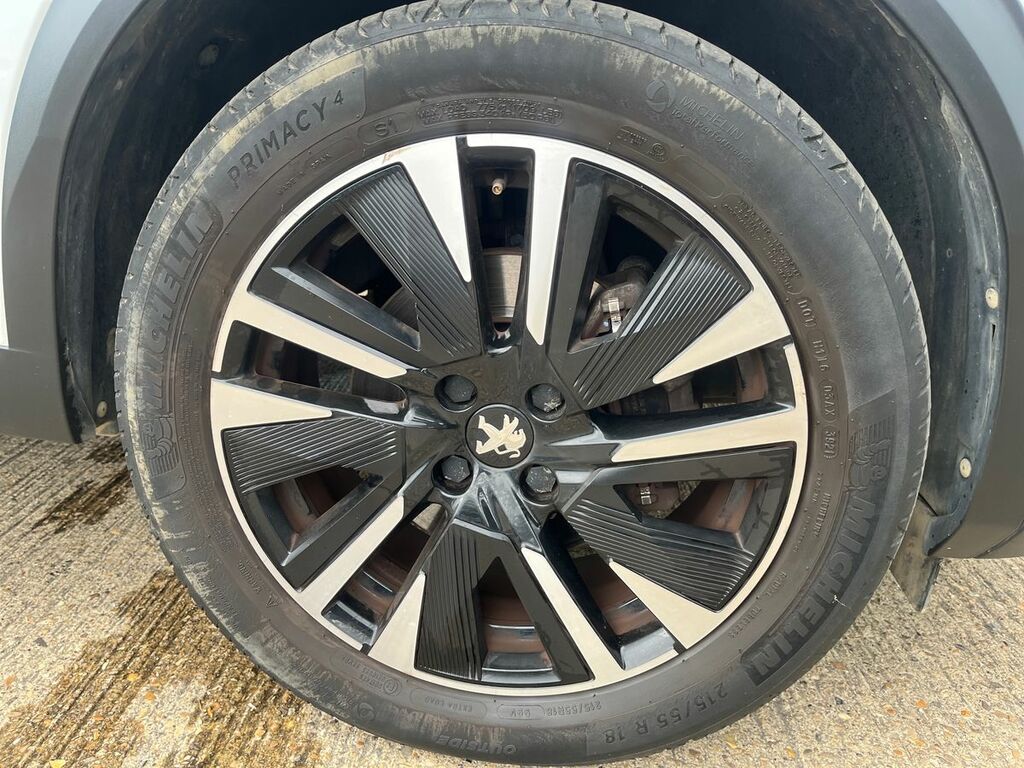 Peugeot 2008 1.2 Puretech 130 Gt Premium Grey #9
