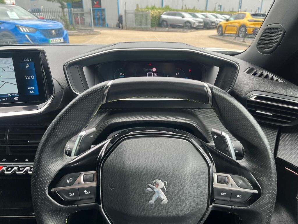 Peugeot 2008 1.2 Puretech 130 Gt Premium Grey #13