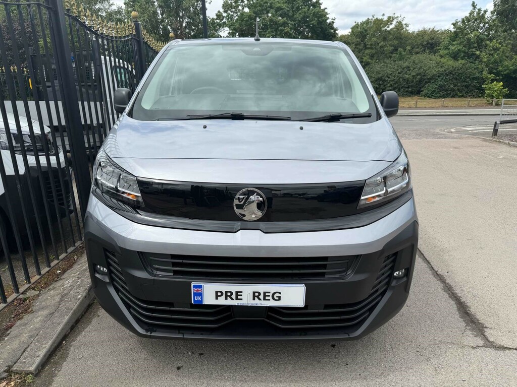 Vauxhall Vivaro Prime XL 6Dr, Tailgate, Glazed Side Doors, Id  #3