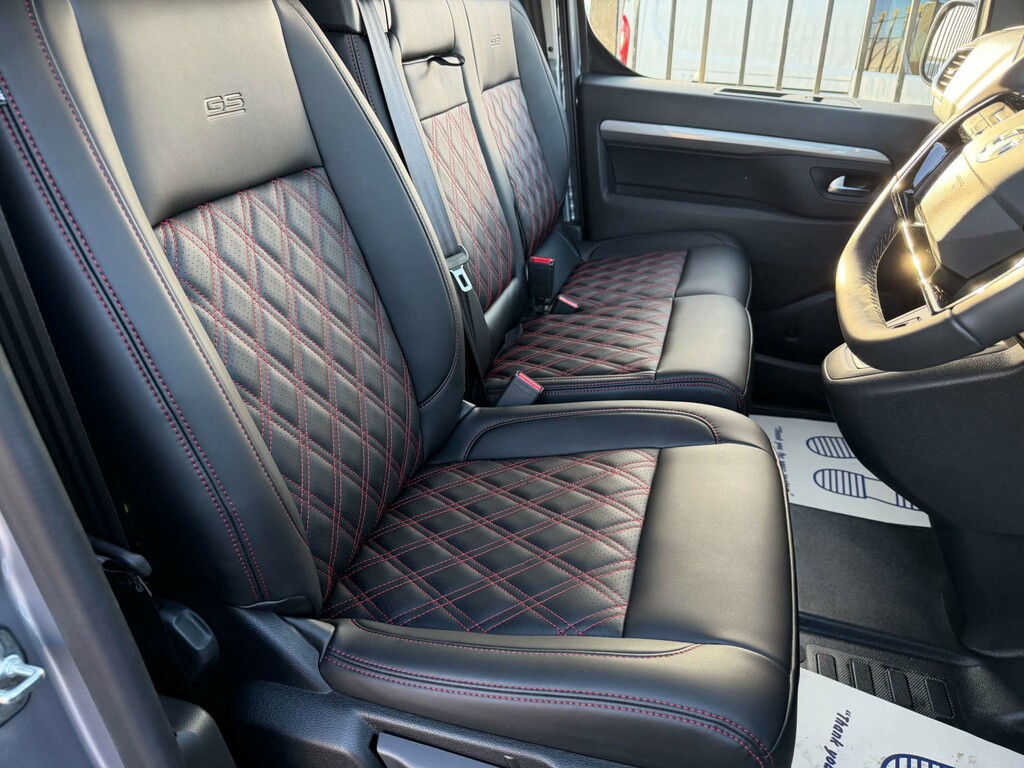 Vauxhall Vivaro Pro Black #8